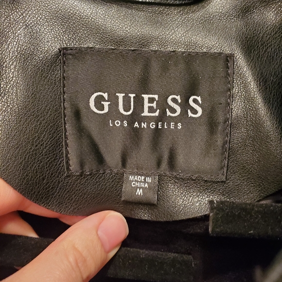 BNWOT Guess Faux Leather Jacket - Picture 4 of 4